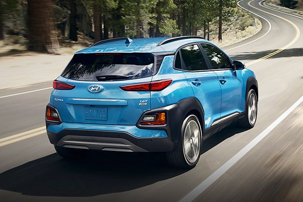2021 Kona Ultimate in Surf Blue driving